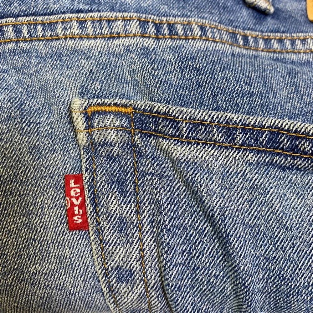 Levi's 541 Athletic Taper Jeans Men's 40x32 Medium Wash Denim Classic Fit EUC